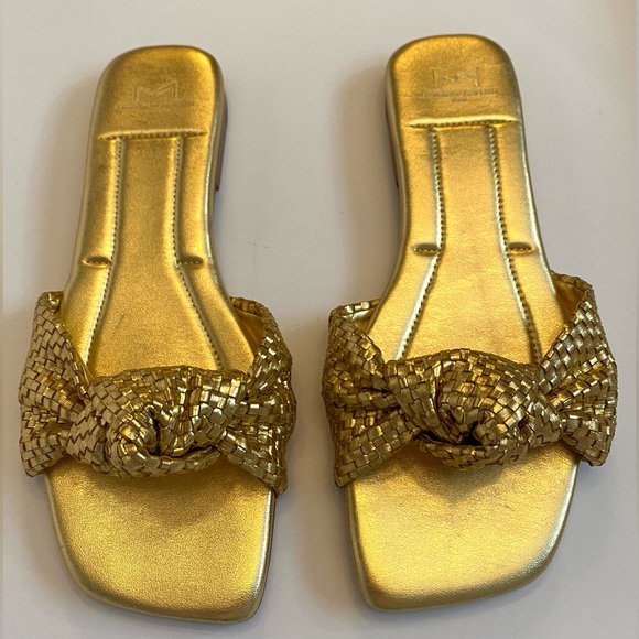 NWT Marc Fisher Marlon Slide gold flat sandal in women’s size 6M - Picture 2 of 16